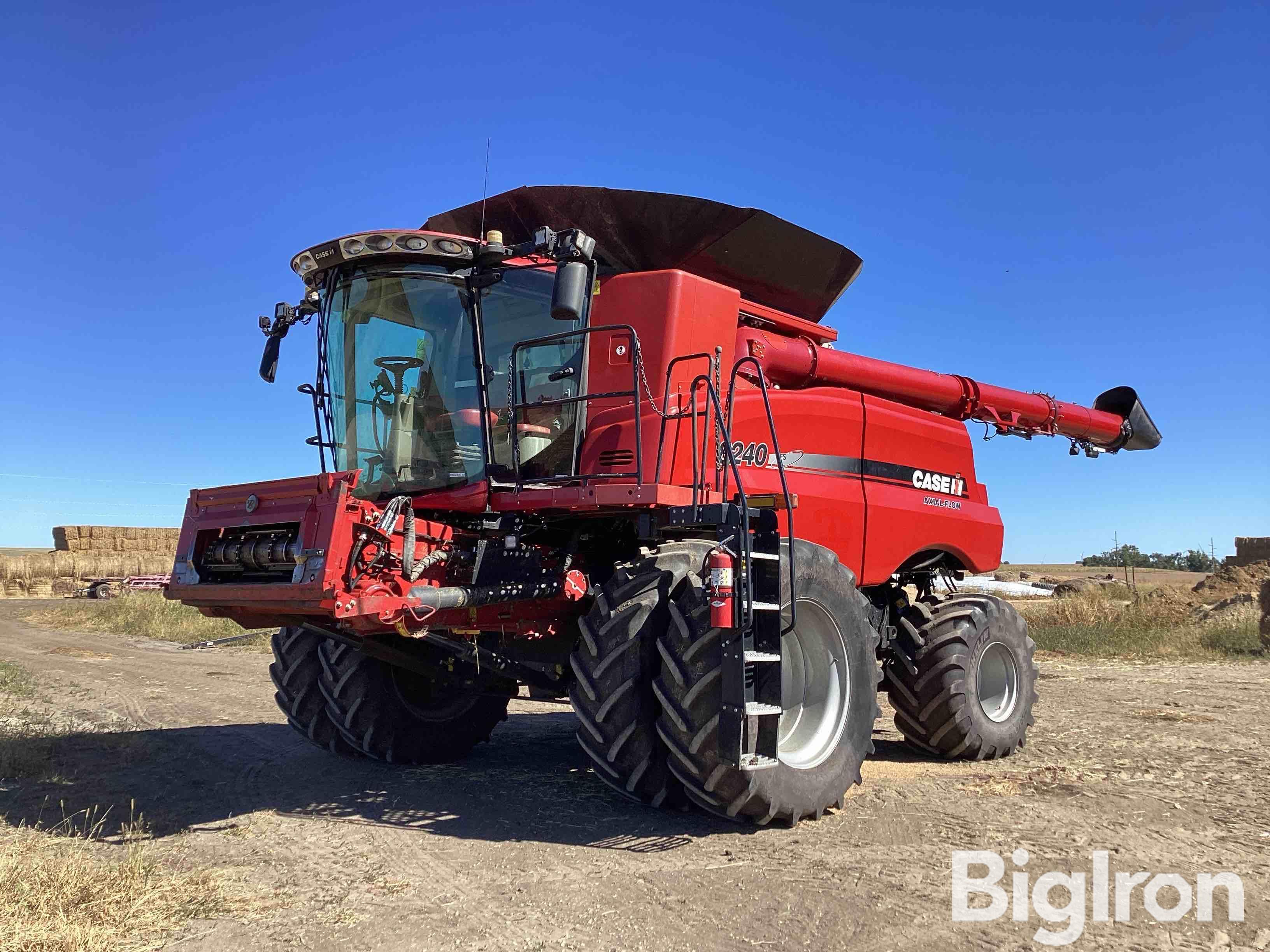 2017 Case IH 8240 4WD Combine 