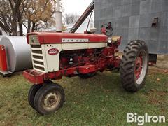 Farmall 460 2WD Tractor 