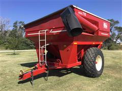 E-Z Trail 710 Grain Cart 