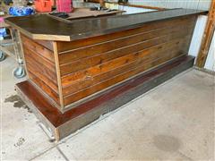 Wooden Bar 