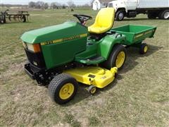 John Deere 425 Lawn Mower W/Cart 