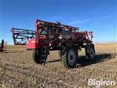 2001 Case SPX4260 Self-Propelled Sprayer 