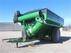 2018 Brent 1196 Grain Cart 