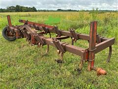 International 55 11’ Mounted Chisel Plow 