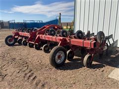 Case 1840 8R30 Row Crop Cultivator 