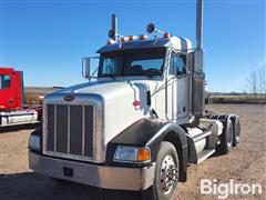 2004 Peterbilt 385 T/A Tractor Truck 