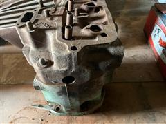 items/b435dce4da5cee11a81c6045bd4a636e/johndeere620gascylinderandhead_28a91a37f5604adfa2cd73a2798fb2f0.jpg