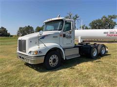 2001 International 9400i SBA T/A Truck Tractor 