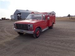 1984 Ford F350 2WD Service Truck W/Waltco Lift 