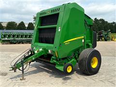 2020 John Deere 560M Round Baler 