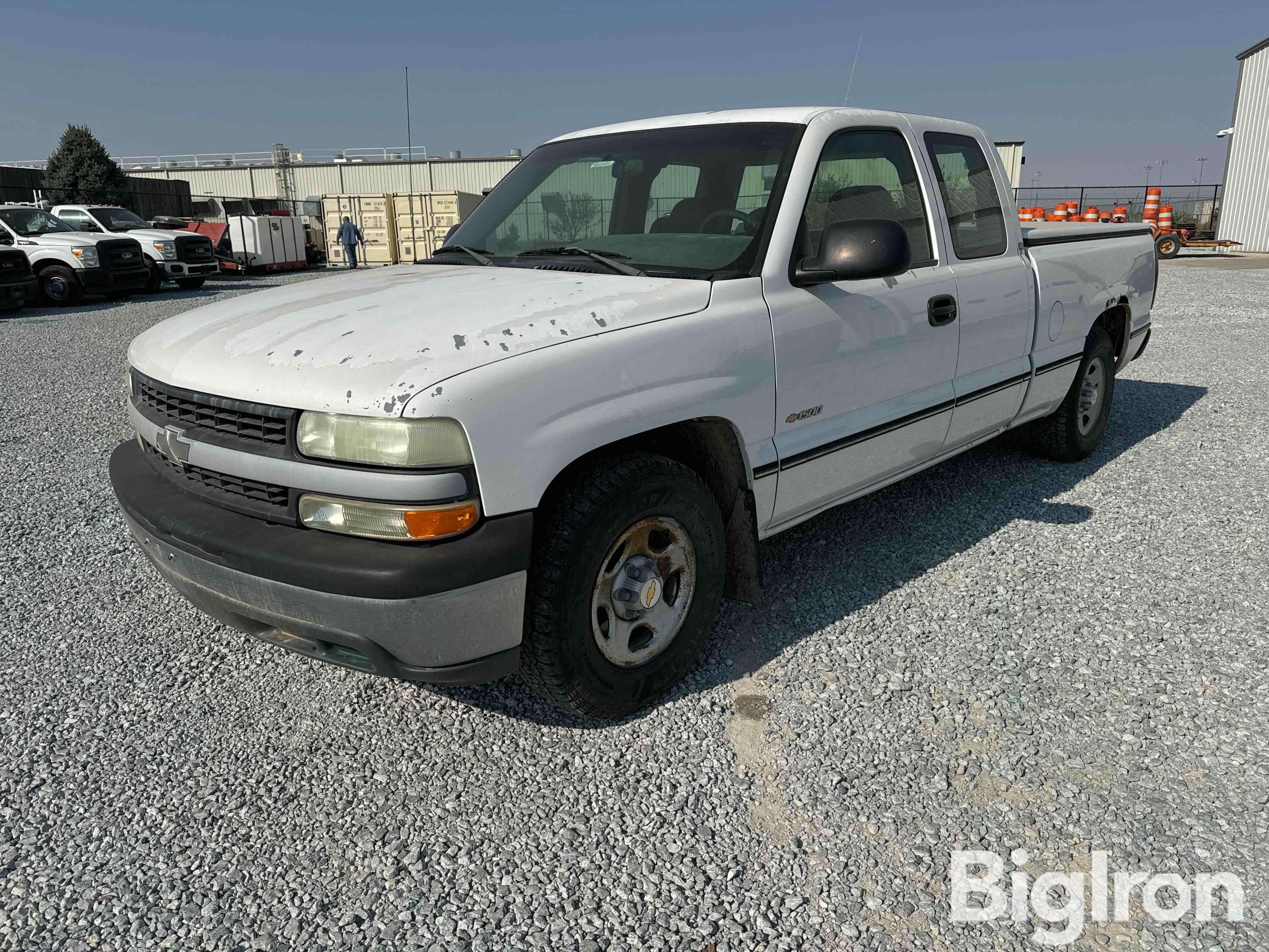 2002 Chevrolet 1500 2WD Extended Cab Pickup 