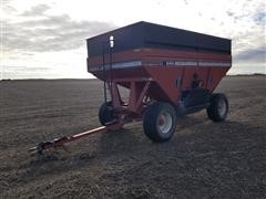 Brent 644 Gravity Wagon Grain Cart 