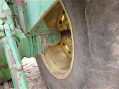 items/b59c2c2696d8ed11a81c6045bd4cc723/johndeere50102wdtractor_03d3a66f492d49d1a0b975bf6a987b7c.jpg