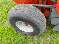 items/b5b640dd1b11ef11989a000d3ad43525/agco5556roundbaler-2_82f33e35d81c43f99ed56ef79b56d34e.jpg