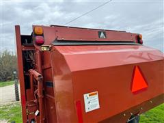 items/b5b640dd1b11ef11989a000d3ad43525/agco5556roundbaler-2_dc2cb6ac7fef454ebcdf3b4c2d1ac91a.jpg