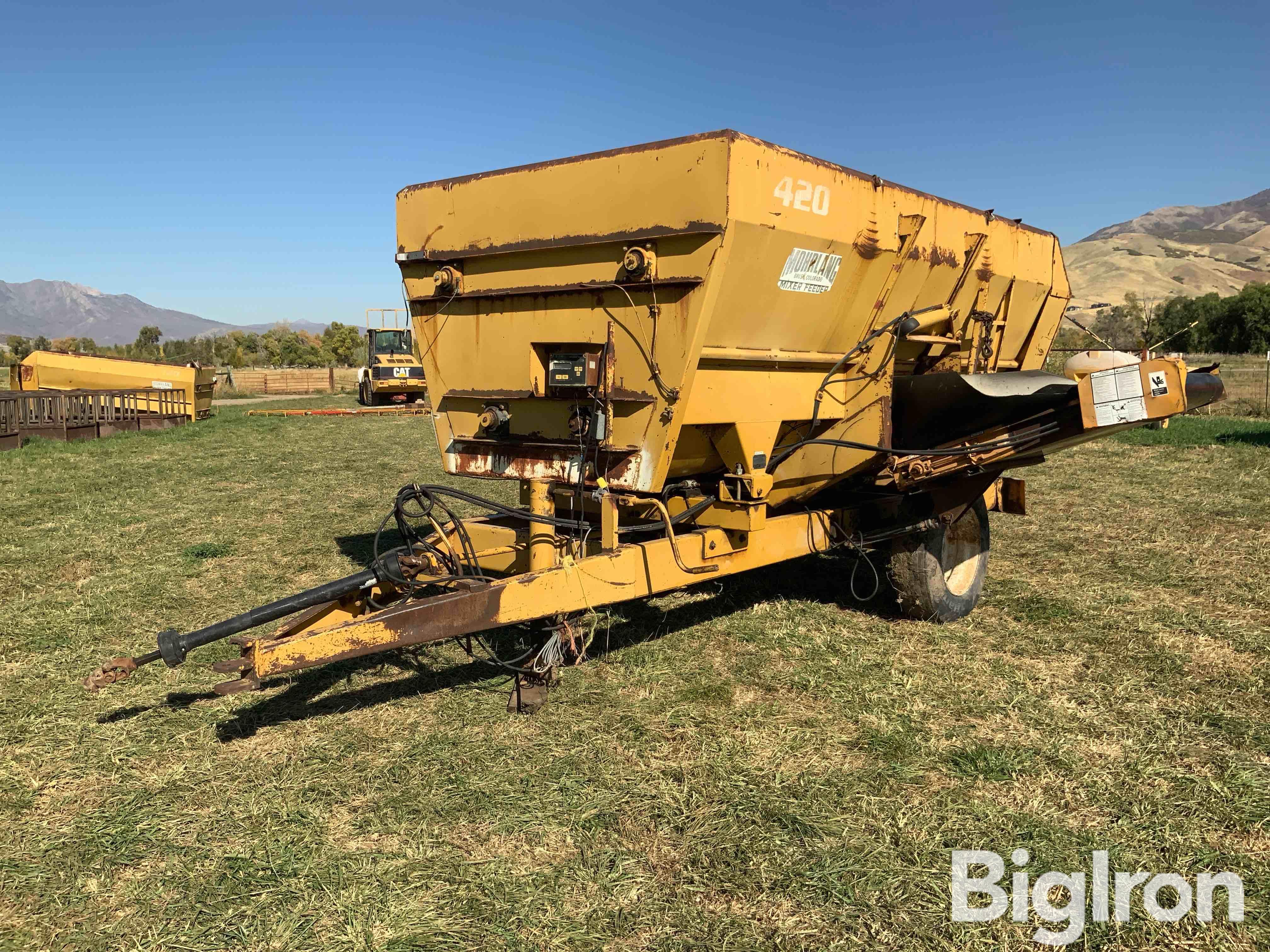 1988 Mohrlang MB420 Feed Mixer Wagon 