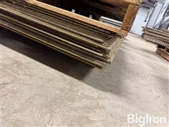 items/b5e2575db026f0119d470022489090e9/lozier-display-shelving_e088430dd2af415182e7233a05856f48.jpg