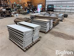 items/b5e2575db026f0119d470022489090e9/lozier-display-shelving_ee6b55d174ce489c939c0454394987e3.jpg
