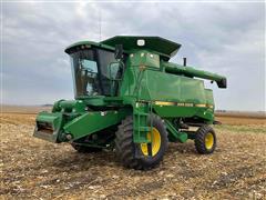 1994 John Deere 9500 2WD Combine 