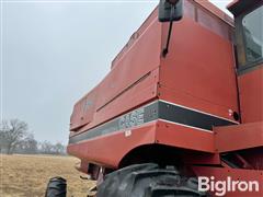 items/b5fad356f6ddef11b5427c1e522b8388/1986caseih16404x4combine_5c3ff6533ec844839142fa177ac4012d.jpg