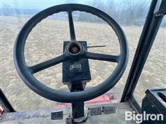 items/b5fad356f6ddef11b5427c1e522b8388/1986caseih16404x4combine_8cc997ef2f3445e0b2b9d9b157f4c5bb.jpg