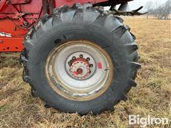 items/b5fad356f6ddef11b5427c1e522b8388/1986caseih16404x4combine_99b42aa3cdfb45deb58532d843cff7b6.jpg