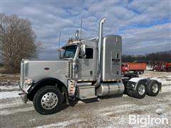 2015 Peterbilt 389 (Glider) T/A Truck Tractor 