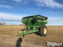 Brent 420 Grain Cart 