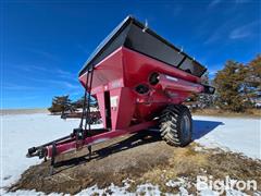 2017 Demco 1050 Grain Cart 