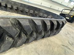 items/b64c4912aebeee1192bc0022488ff517/johndeere8rt16track_5887efcd09c442bc8b42fe57c7f00160.jpg