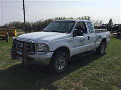 2005 Ford F250 4x4 Extended Pickup 