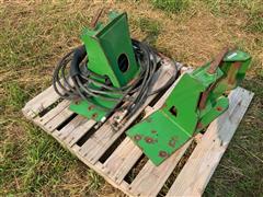 John Deere 720 Loader Mounts 