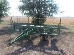 John Deere 1240 4R30 Pull Type Planter 