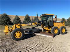 1997 John Deere 772BH Motor Grader 