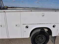 items/b6a25d8894d2ee11a73c0022488eb5d1/2006chevrolet3500hdservicetruck_c39891cac8ca4447ac08f56bb48f7cf7.jpg