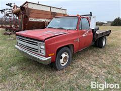 1985 Chevrolet 30 2WD Flatbed Pickup 