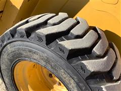 items/b6fd2f0786a5ed119ac400155d423b69/cat262dskidsteer_9d3fcb7be1e7402c9f9d8f16c88a2432.jpg