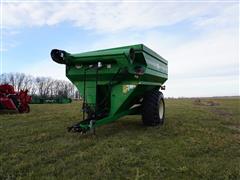 J&M 750-16 Grain Cart 