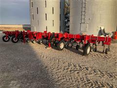 Case IH 183 12R30" Foldable Cultivator 
