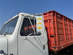 items/b73760982f56ee11a81c6045bd4a636e/1986internationalf19546x4tagraintruck_bd625bc71674434ea16e1a03da6dec15.jpg