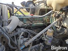 items/b761df234fbfef1195f6000d3a620d5e/1996volvowca64ttatrucktractor-2_33ed1f80b5ad4c3e8ffe273348c72177.jpg