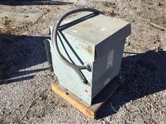 Hammond Power Solutions 3 Phase Transformer 