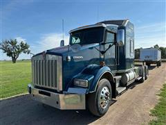 2005 Kenworth T800 T/A Truck Tractor 