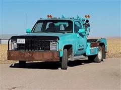 1985 GMC C20 Wrecker 