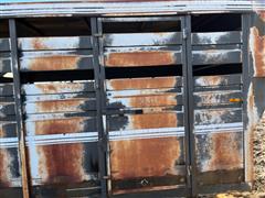 items/b825e39118b7ed119ac40003fff922e3/1988hillsborotagoosenecklivestocktrailer_aa7ff7e2c4a5466e869e9391c4103d1e.jpg