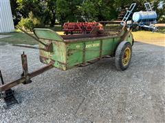 John Deere L Pull-Type Manure Spreader 