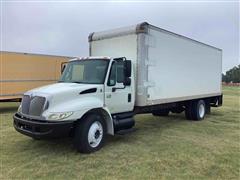 2006 International 4300 S/A Box Truck 