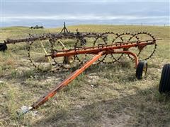 Farmhand 6-Wheel Rake 