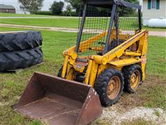 Owatonna 320 Skid Steer 