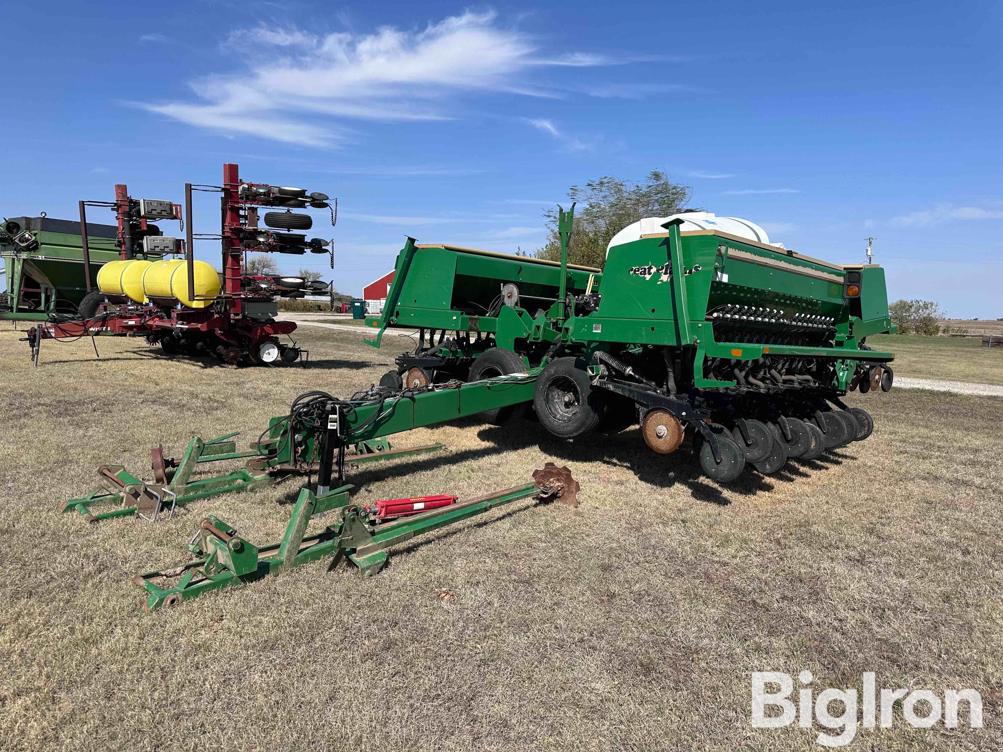 1997 Great Plains 3-S 3000 30’ Grain Drill 